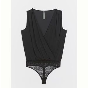 NWT Anthropologie Yara Surplice Bodysuit Size XL